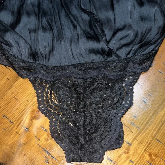 Free People Body Suit - Picture 2 of 4